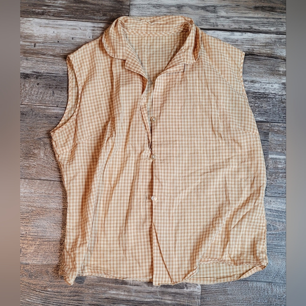 Vintage Yellow Button-Down sleeveless shirt